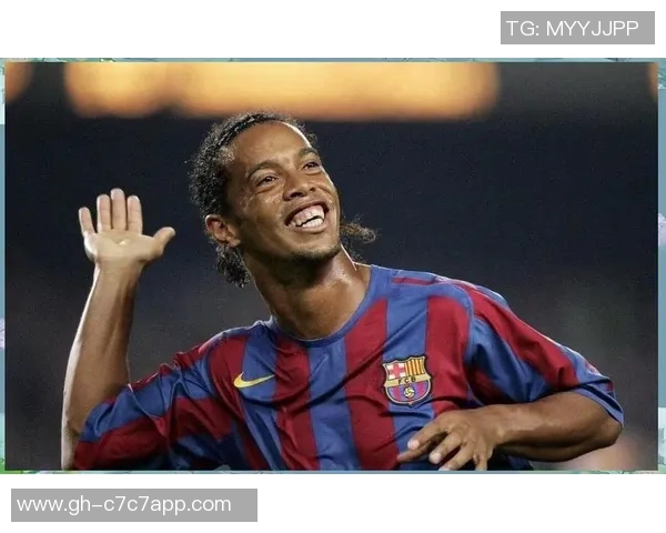 球星流泪背后的坚韧与荣耀 足球场上的泪水与坚持交织成传奇